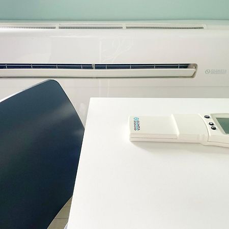 Alla Scaletta - Stanze Con Bagno Privato E Wifi A Pochi Passi Dal Duomo Mirandola Exteriör bild